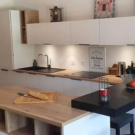 With Terrace Ideal Location Apartamento Saint-Jean-de-Sixt