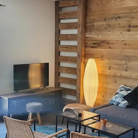 With Terrace Ideal Location Apartamento
